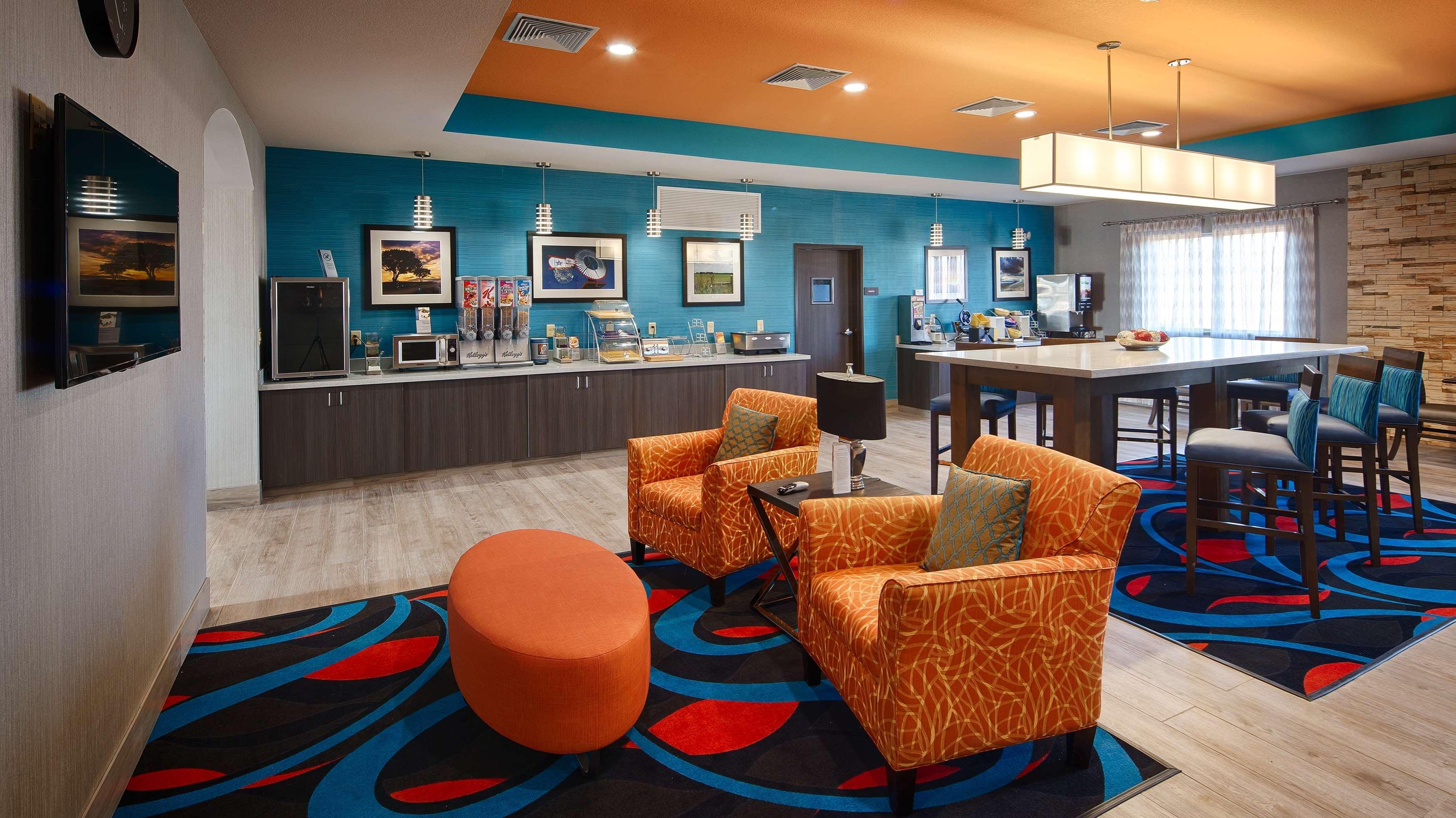 Best Western Plus Lonestar Inn & Suites Colorado City Exterior photo